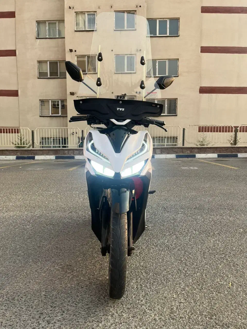 طرح کیلیک|موتورسیکلت|پردیس, فاز ۵|دیوار