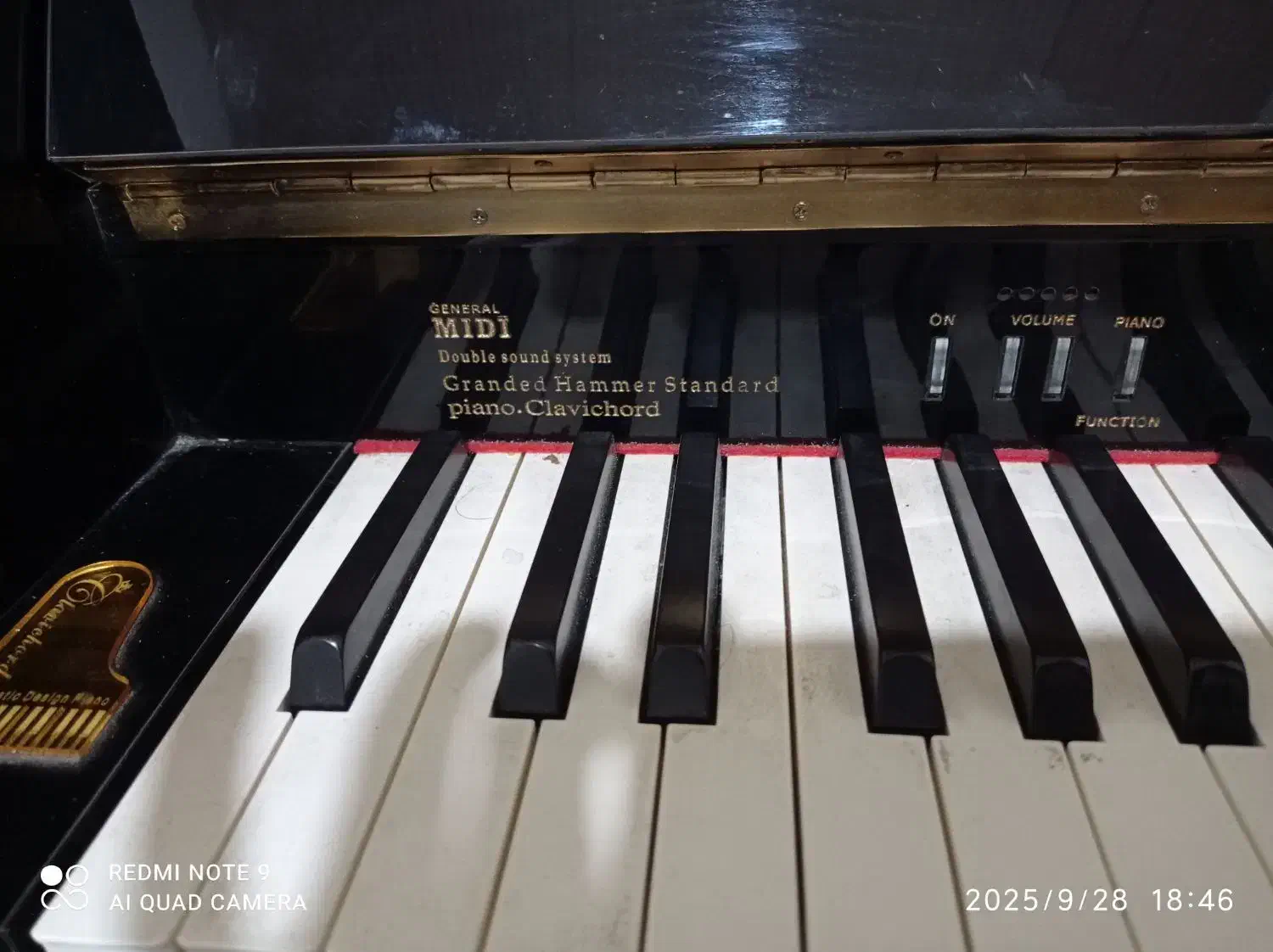 فروش پیانو رولند|پیانو، کیبورد، آکاردئون|تنکابن, |دیوار