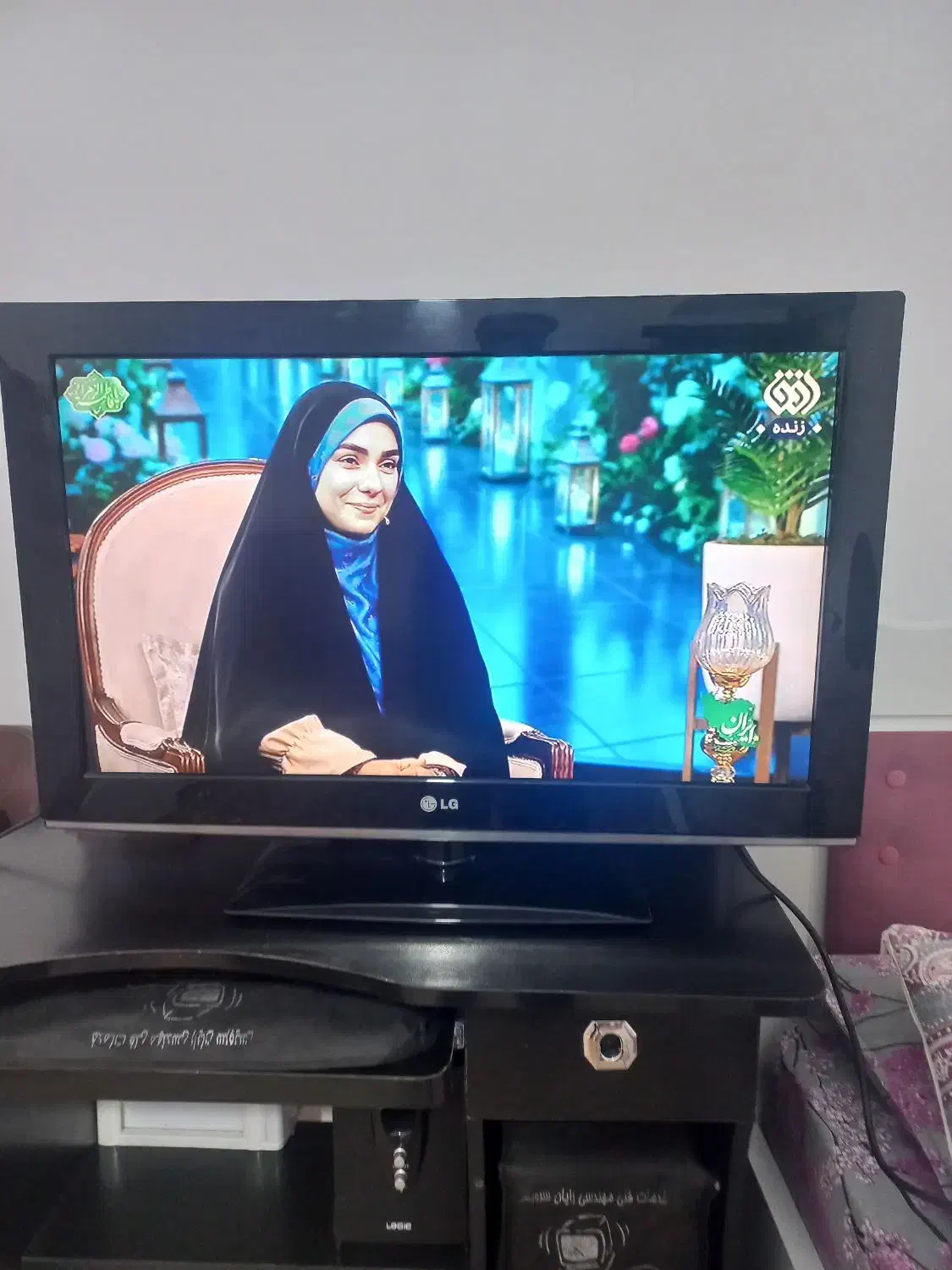 ال سی دی ۳۲ اینچ الجی|تلویزیون و پروژکتور|سنندج, |دیوار