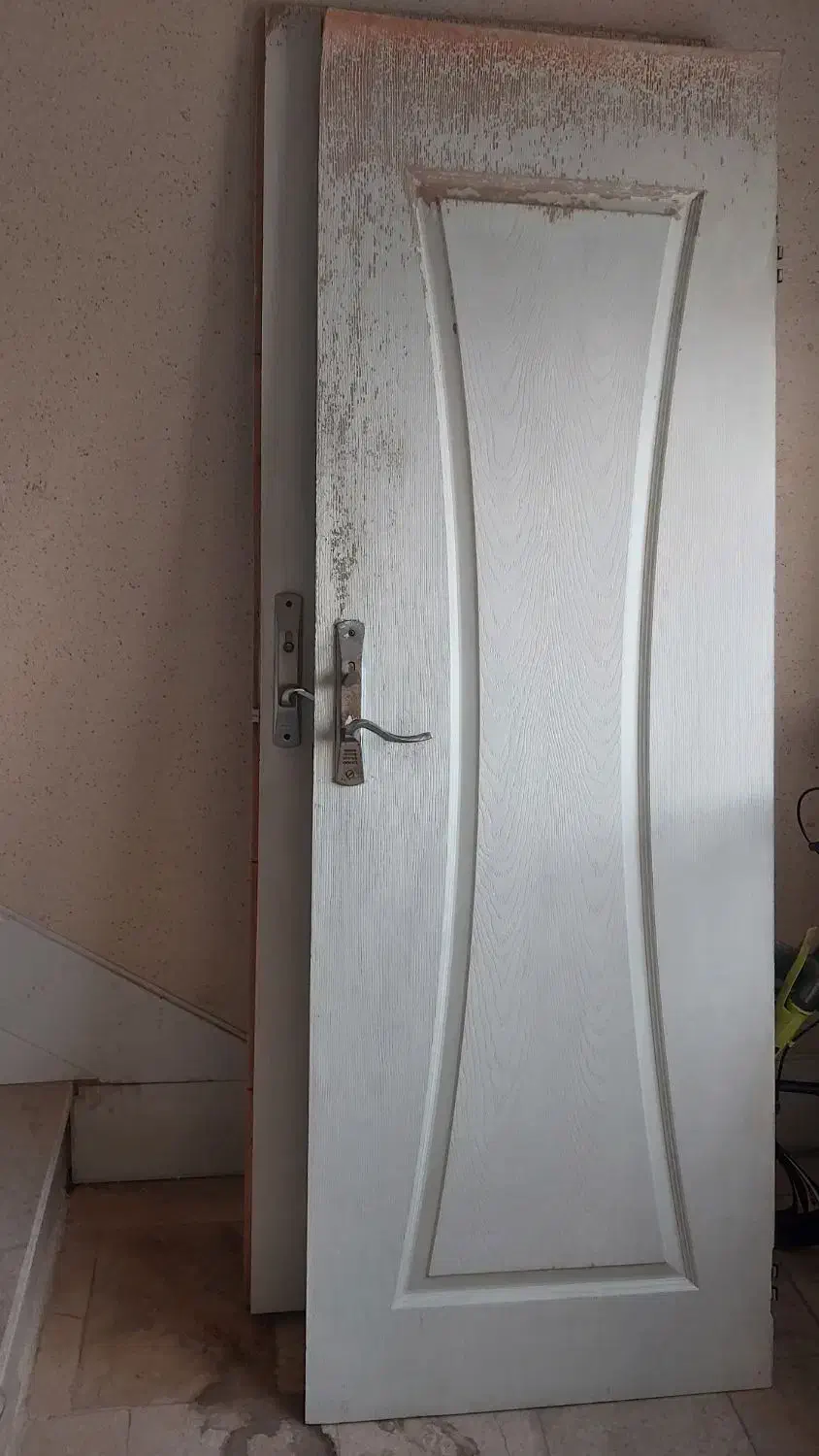 درب|مصالح و تجهیزات ساختمان|سیرجان, |دیوار