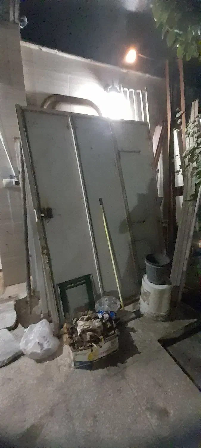 فروش درب. ورق شیروانی|مصالح و تجهیزات ساختمان|رشت, آب و برق|دیوار