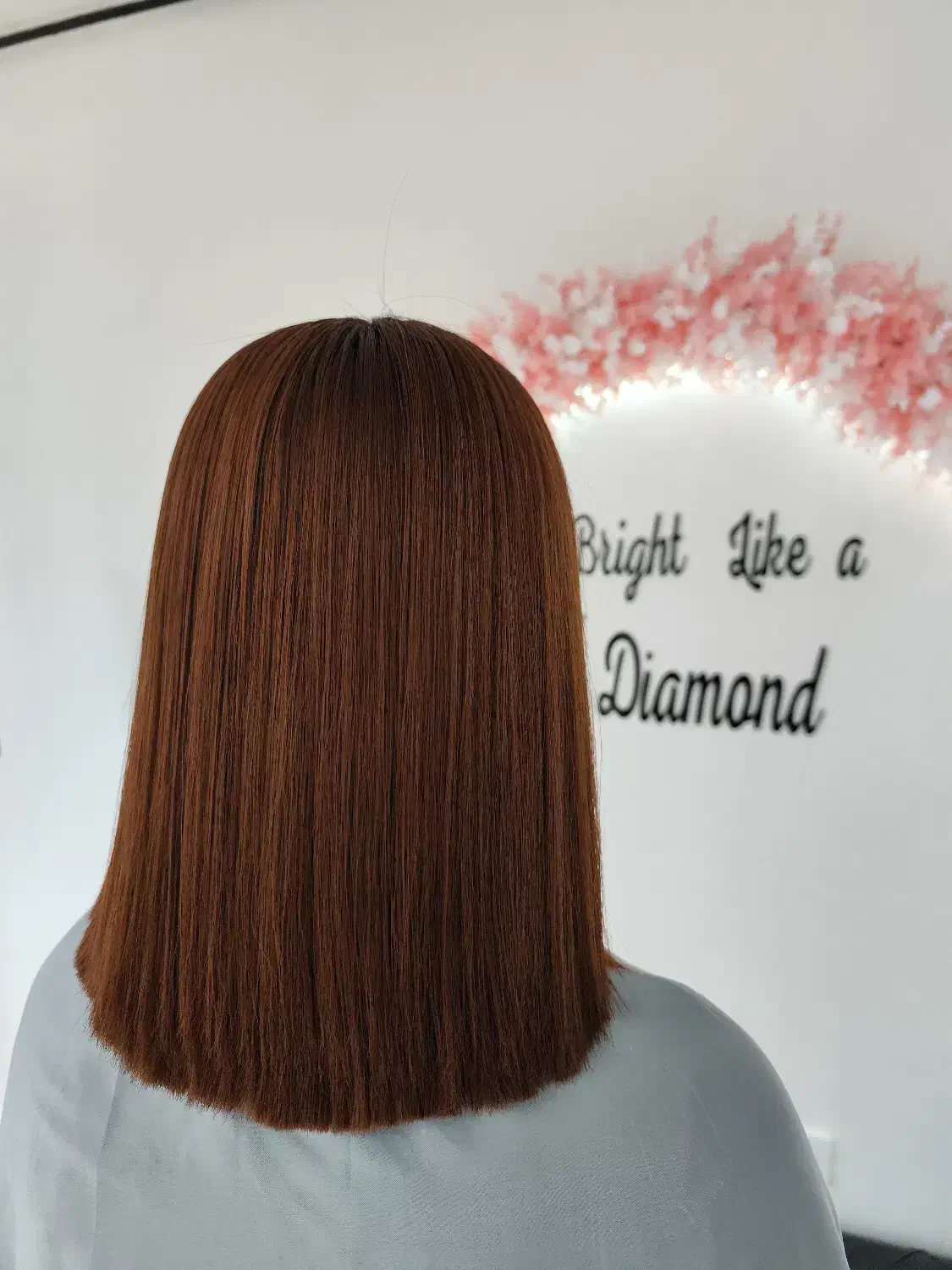 ویــرا بیوتی|خدمات آرایشگری و زیبایی|زیرآب, |دیوار