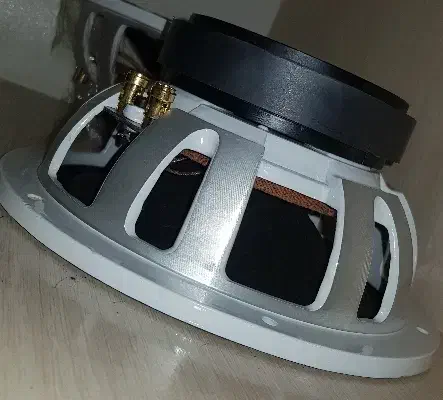 میدرنج دهنه ۸ اینچ اصلی آکبند|صوتی و تصویری|مشهد, کوشش|دیوار