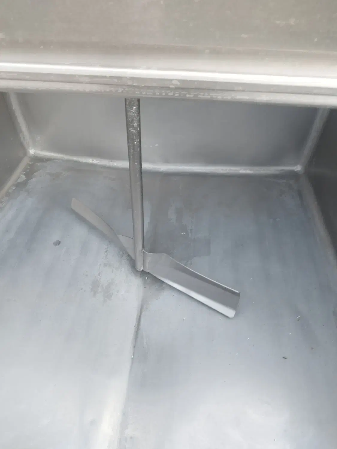 شیر سرد کن|فروشگاه و مغازه|مرودشت, کناره|دیوار