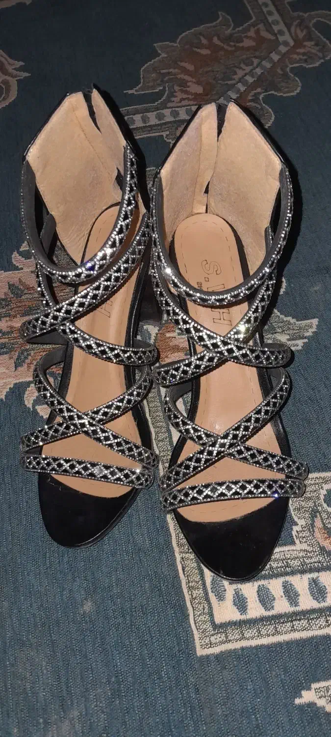 کفش زنونه مفت|کیف، کفش، کمربند|بجنورد, |دیوار