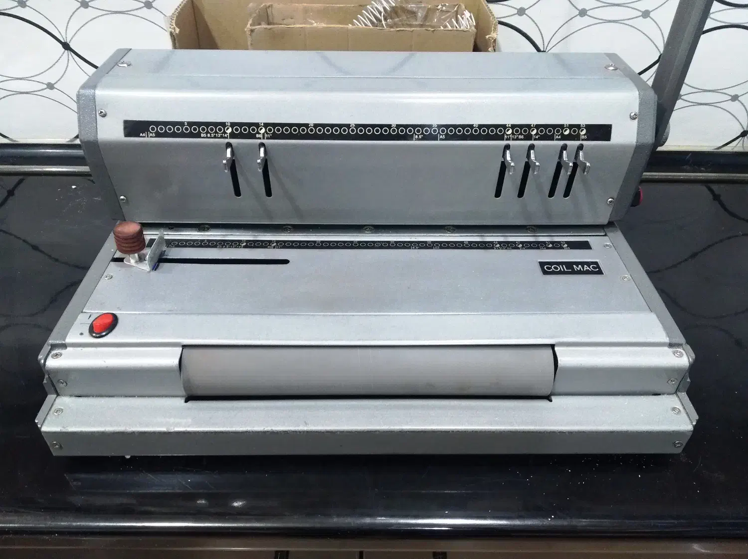 دستگاه سیمی|لوازم التحریر|میانه, |دیوار