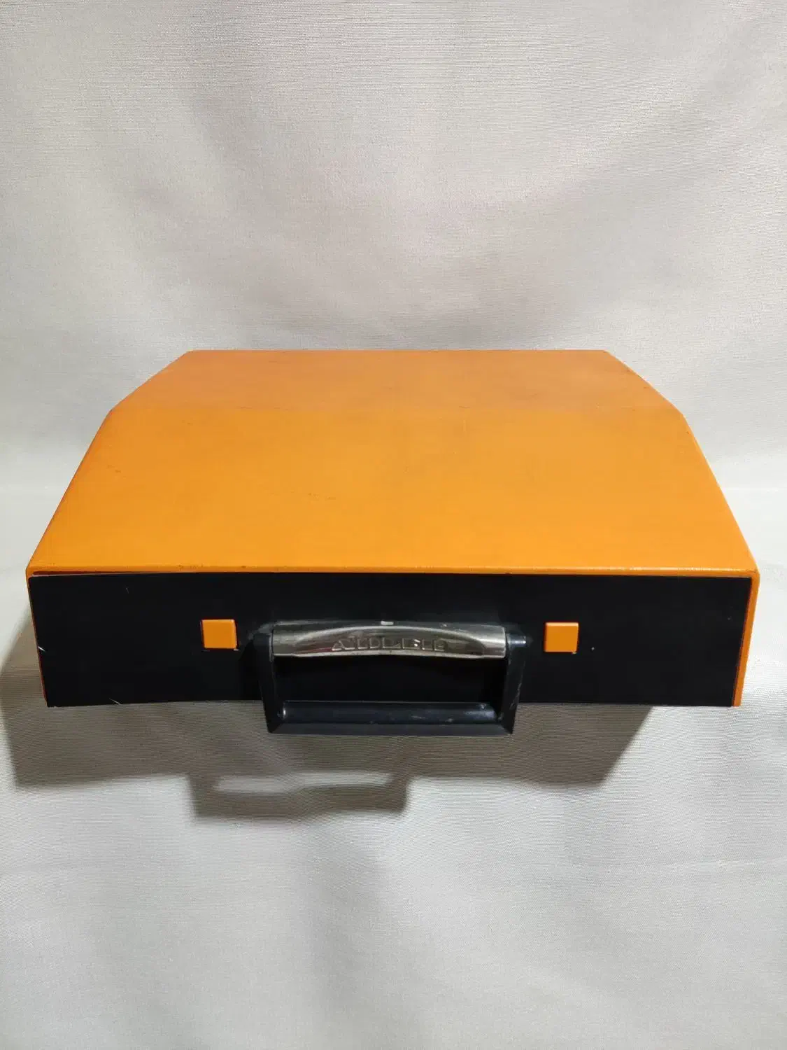 ماشین تایپ عتیقه|کلکسیون اشیاء عتیقه|مشهد, دانشجو|دیوار