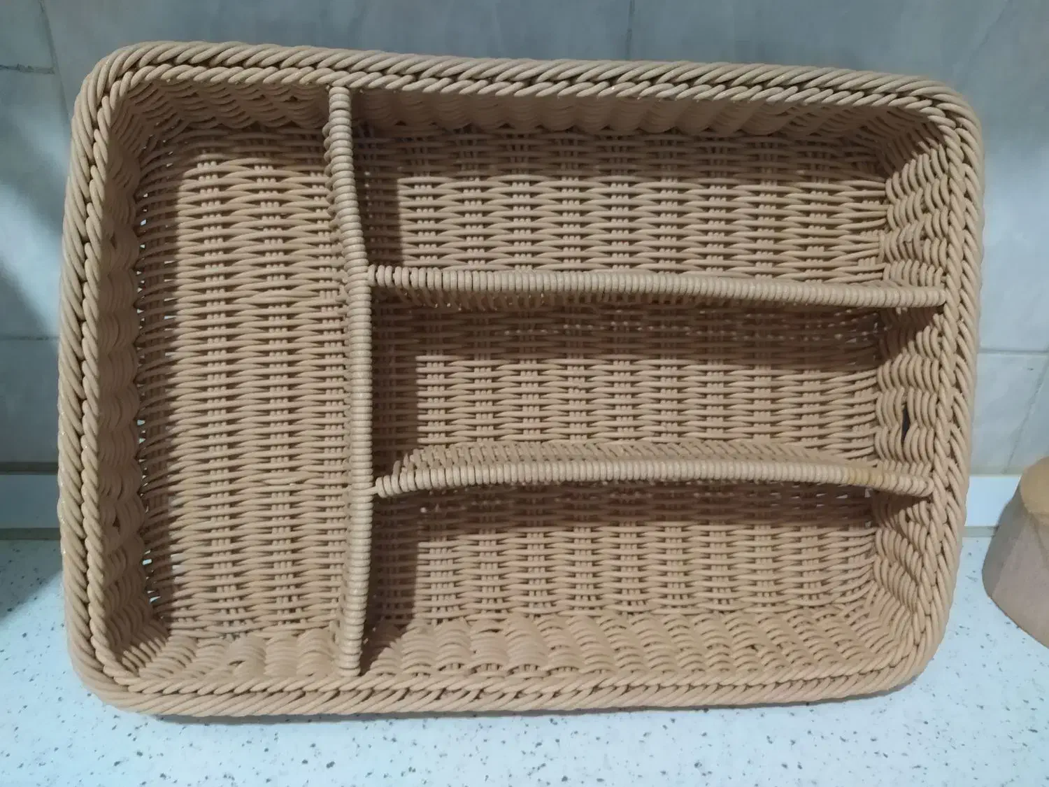 جاقاشقی بافت زیبا سازان|آب‌چکان و نظم‌دهنده ظروف|مشکین‌دشت, |دیوار