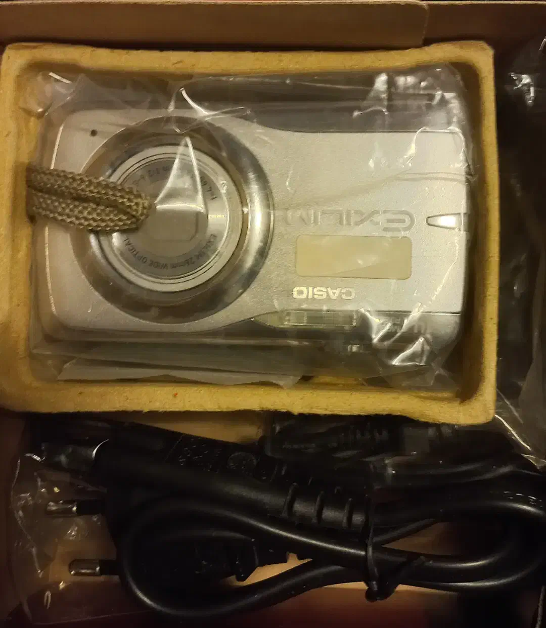 دوربین دیجیتال|دوربین عکاسی و فیلمبرداری|مشهد, شهرک لشکر (شهرک غرب)|دیوار