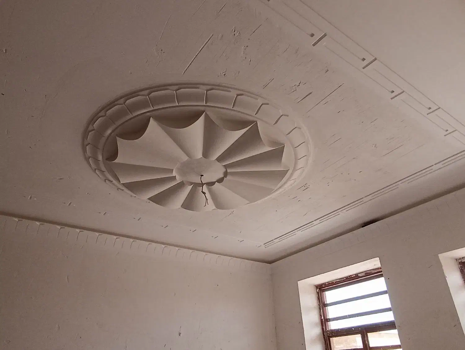 گچکاری با قیمت مناسب|خدمات پیشه و مهارت|بم, |دیوار