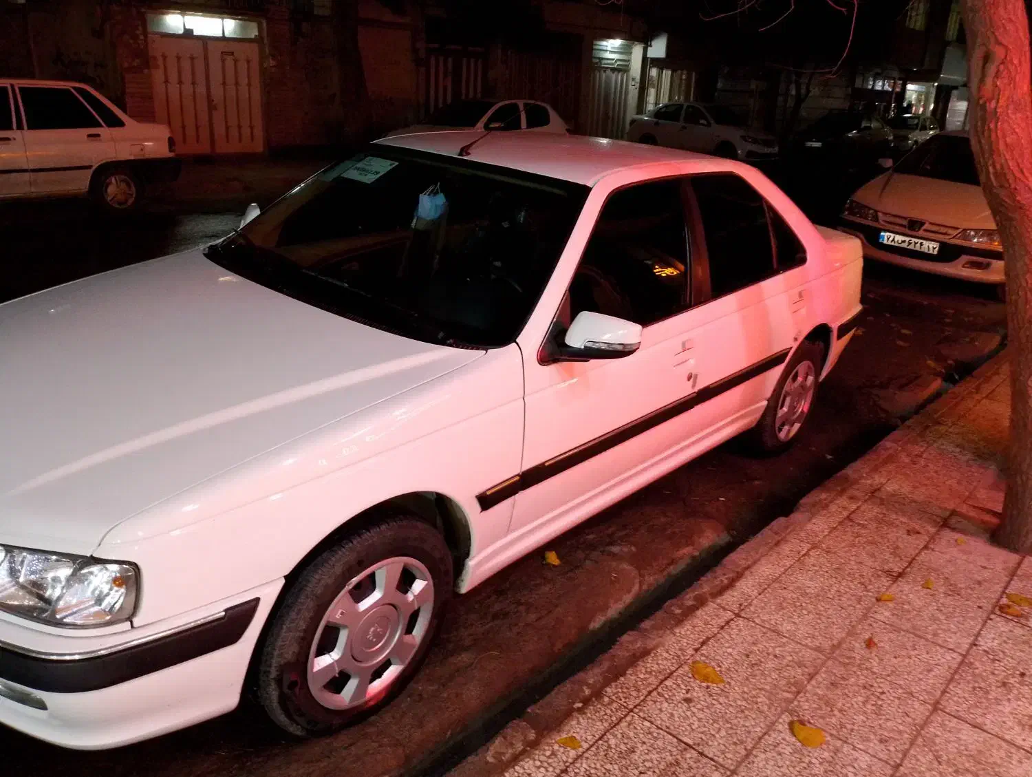 پارس موتور جدیدلا کاغذی بدون کوچیکترین خوردگی|خودرو سواری و وانت|مشهد, سناباد|دیوار