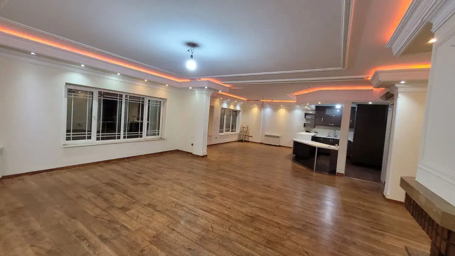 ۱۸۷مترتکواحدی شخصی/منظریه کوچه مازیار|فروش آپارتمان|رشت, منظریه|دیوار