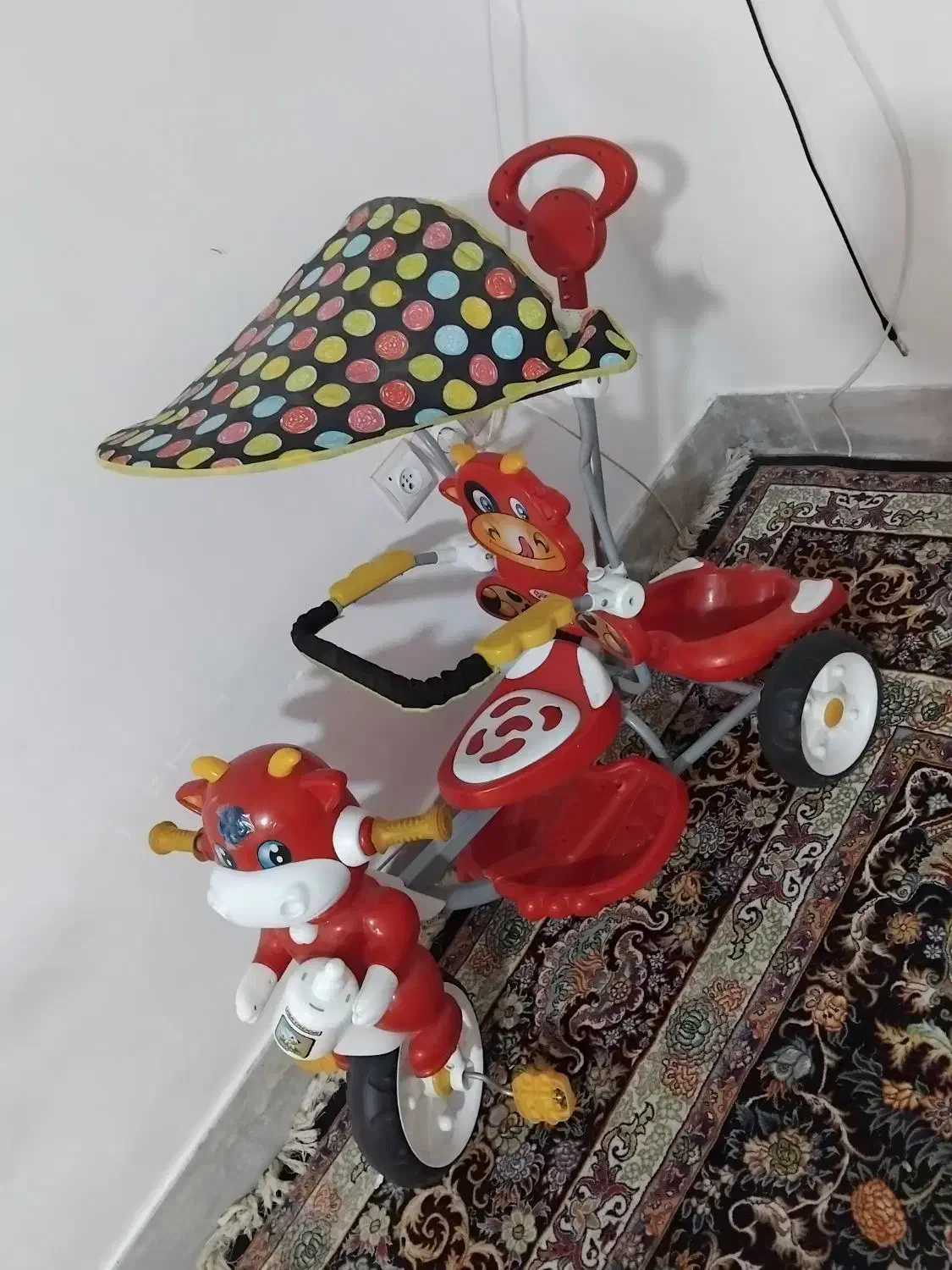 صندلی ماشین و سه چرخه کودک و۲تاب بچه|اسباب و اثاث بچه|خمین, |دیوار