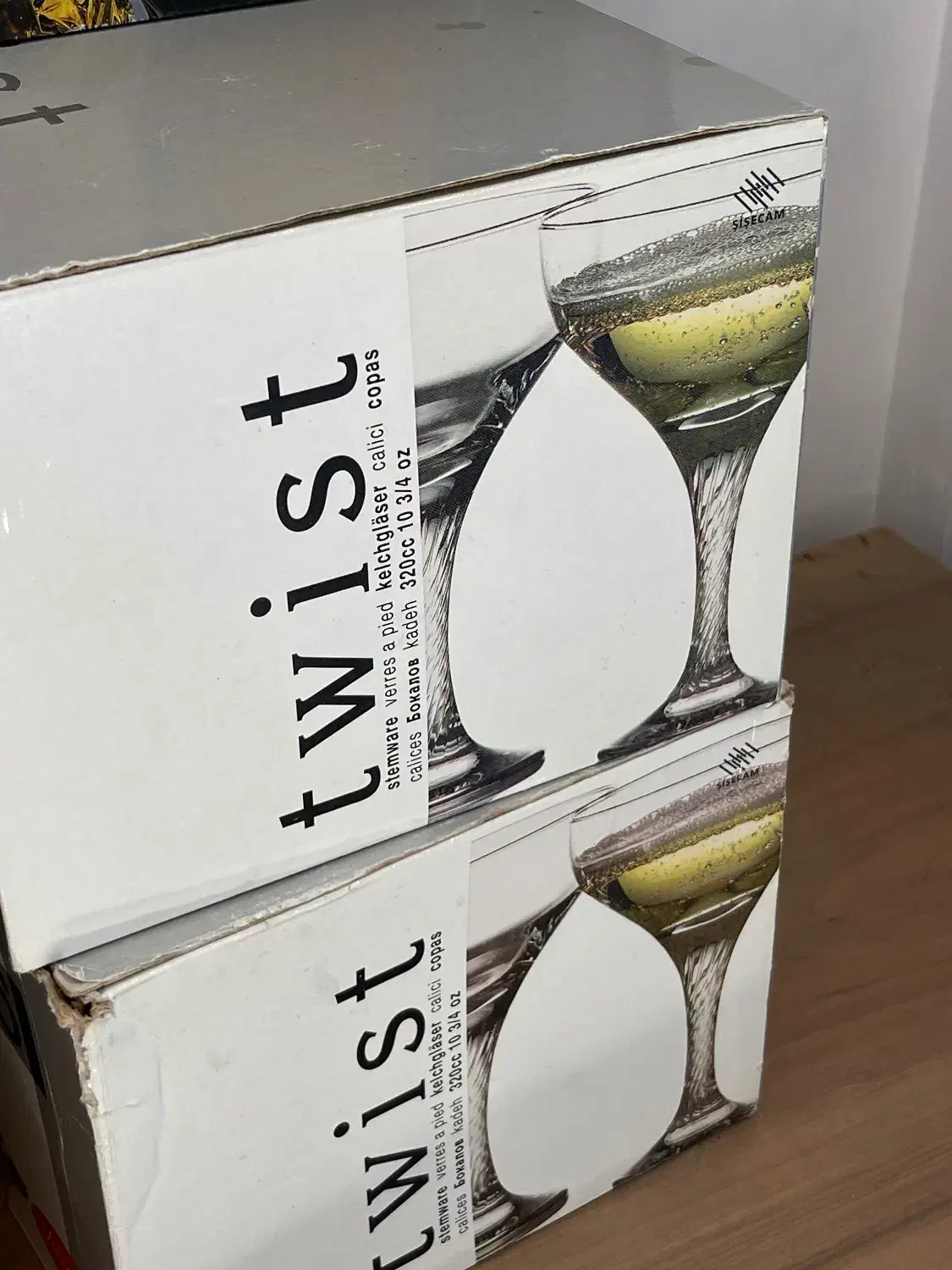 دوجعبه بستنی خوری ، پارچ ولیوان وشکلات خوری|ظروف سرو و پذیرایی|تبریز, |دیوار