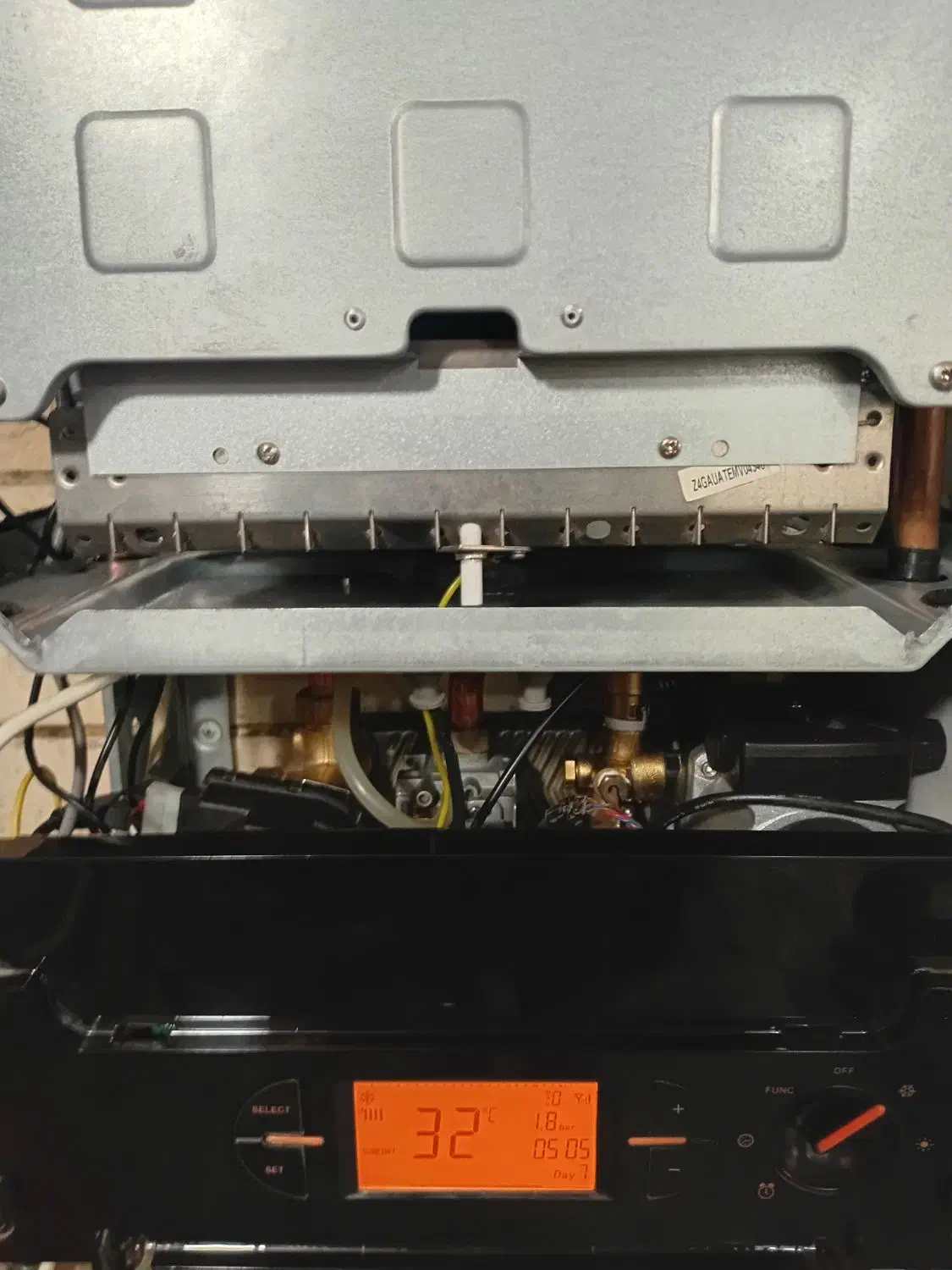 تعمیر پکیج تعمیرات کولرگازی تعمیرکارسرویس رادیاتور|خدمات پیشه و مهارت|پردیس, فاز ۸|دیوار