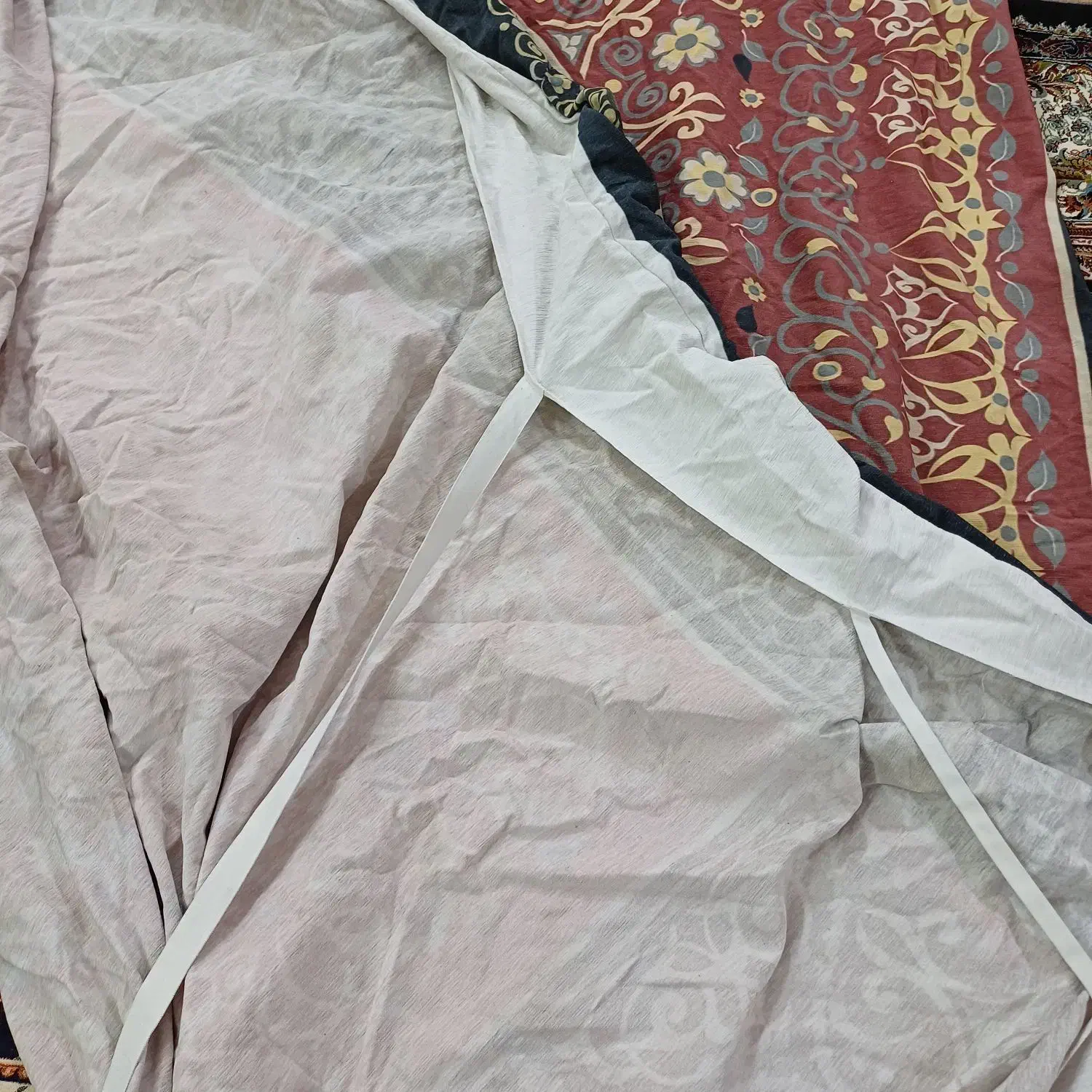 دو عدد رو فرشی|روفرشی|اهواز, زندوکیلی|دیوار