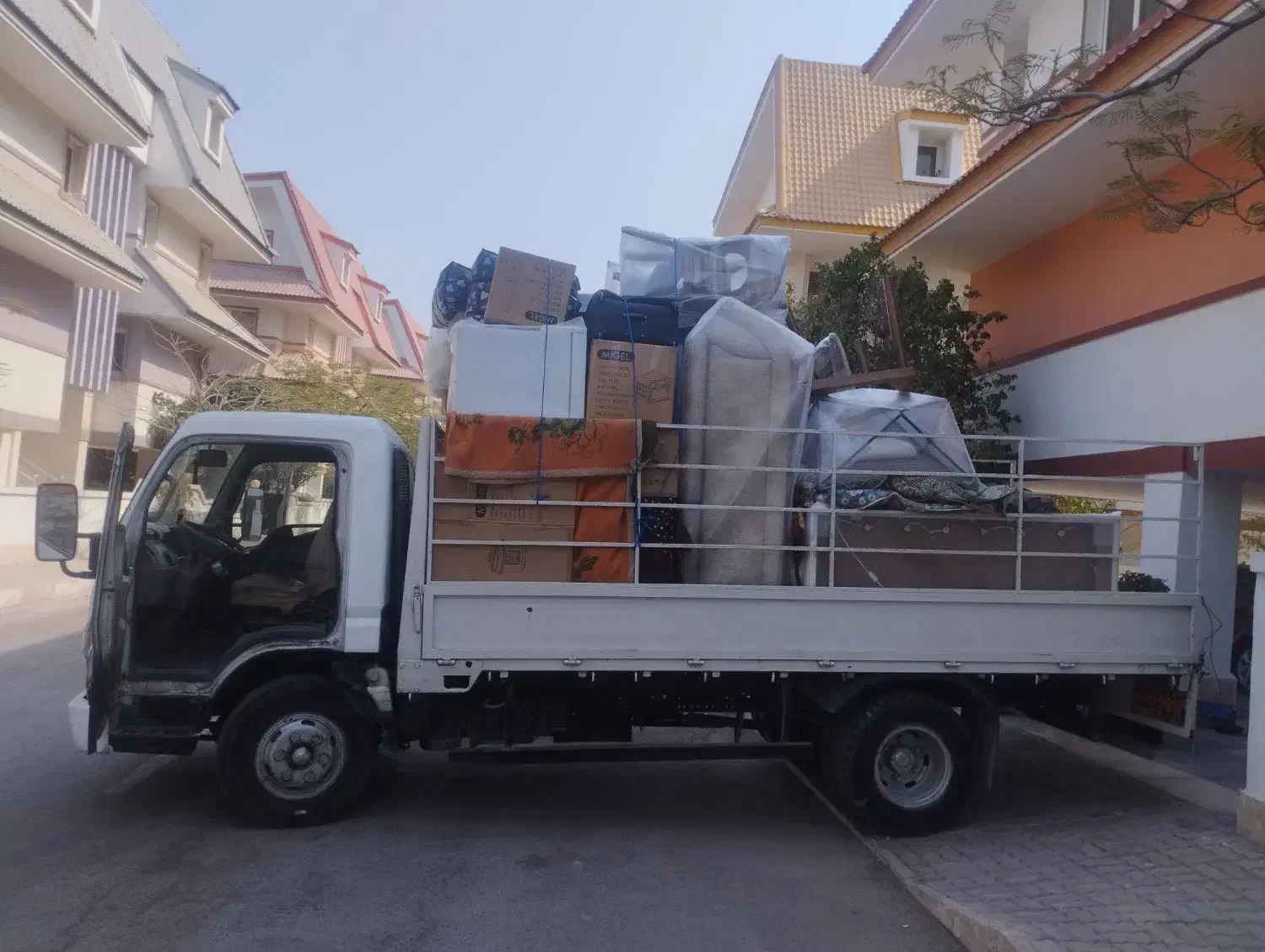 باربری اسباب کشی با کارگردانی جوان ماهر 100%تضمینی|خدمات حمل و نقل|کیش, |دیوار