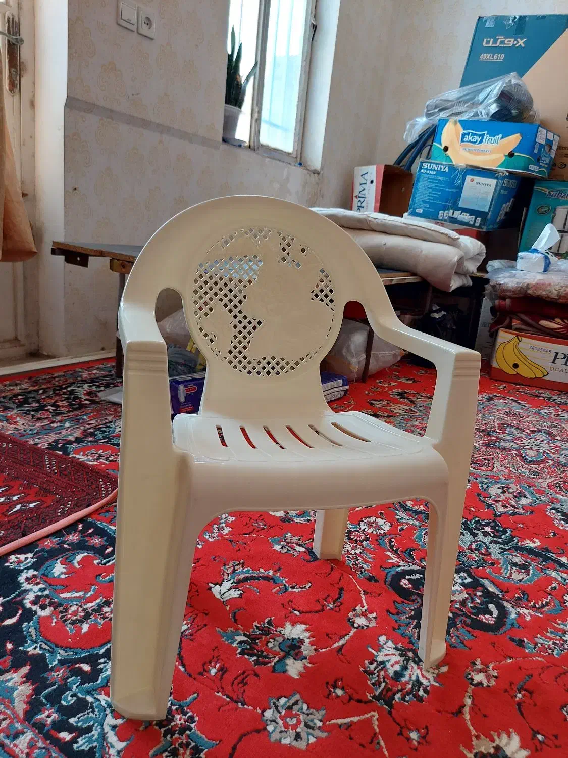 صندلی کودک|تخت و صندلی بچه|گلبهار, شهر جدید گلبهار|دیوار