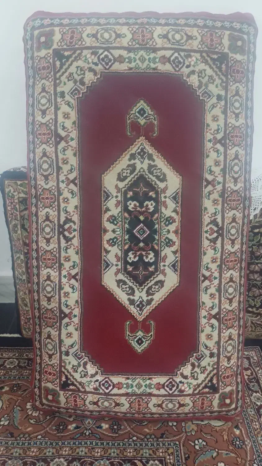 پشتی پنبه|پشتی|سنندج, |دیوار