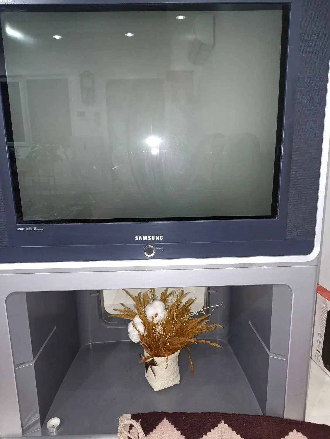 تلویزیون سامسونگ|تلویزیون و پروژکتور|لاهیجان, آهندان|دیوار