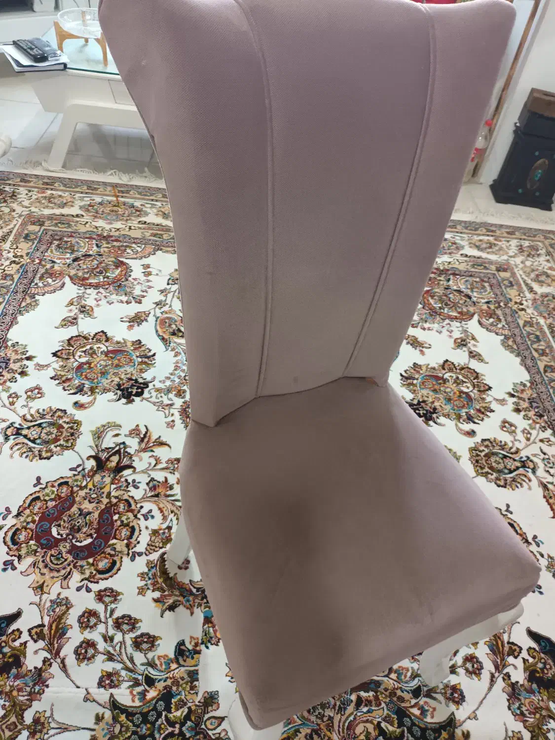 میز نهار خوری چوبی سالم|میز و صندلی غذاخوری|رشت, لاکان|دیوار