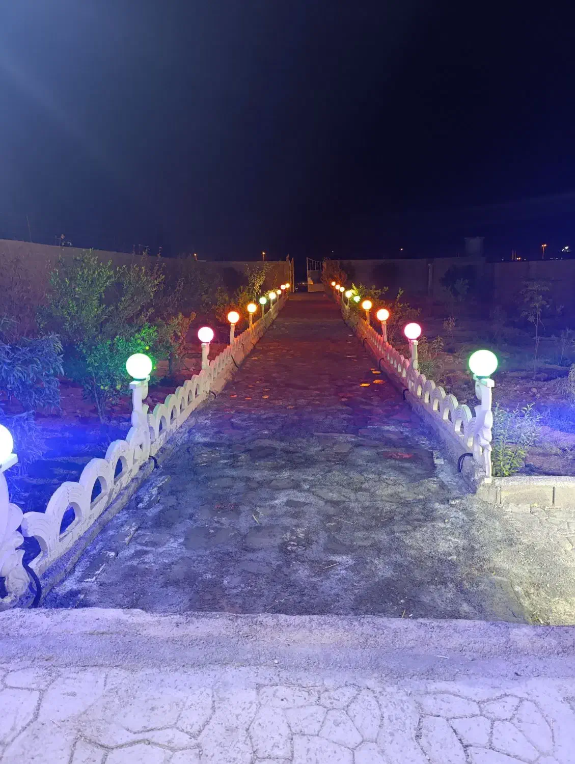 اجاره باغ برای مجالس و تولد|اجارهٔ کوتاهمدت ویلا و باغ|فیروزآباد (فارس), |دیوار