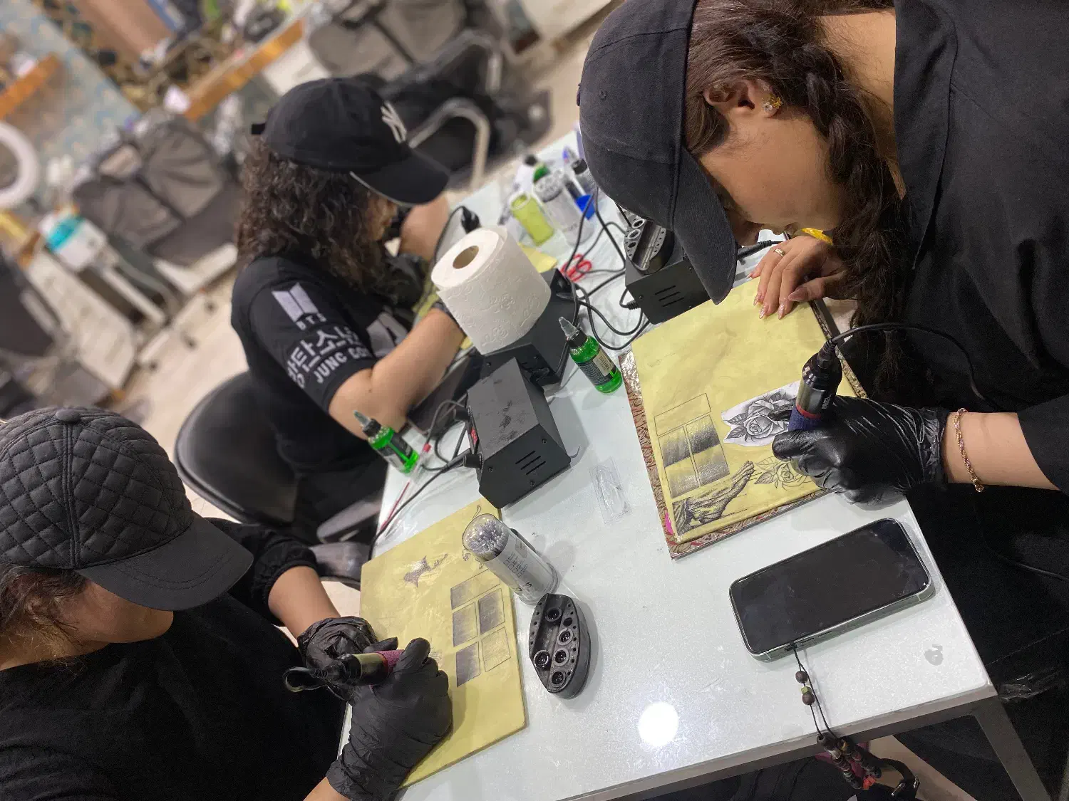 آموزش تتو بدن تضمینی( بانوان)|خدمات آموزشی|اصفهان, رزمندگان|دیوار