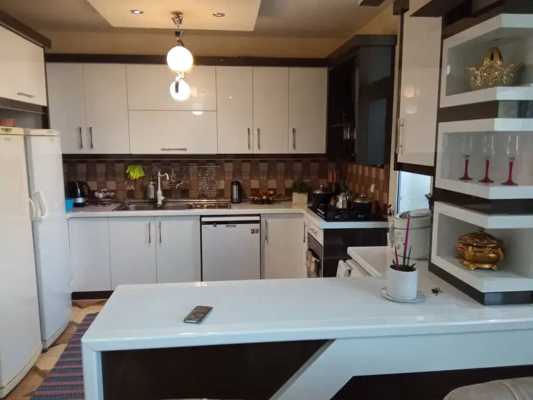 مخابرات ۷۵ متری دوخواب رو به آفتاب|فروش آپارتمان|شاهینشهر, خبرنگار|دیوار