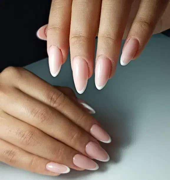 خدمات آموزش و کاشت ناخن|خدمات آرایشگری و زیبایی|رشت, لاکانی|دیوار