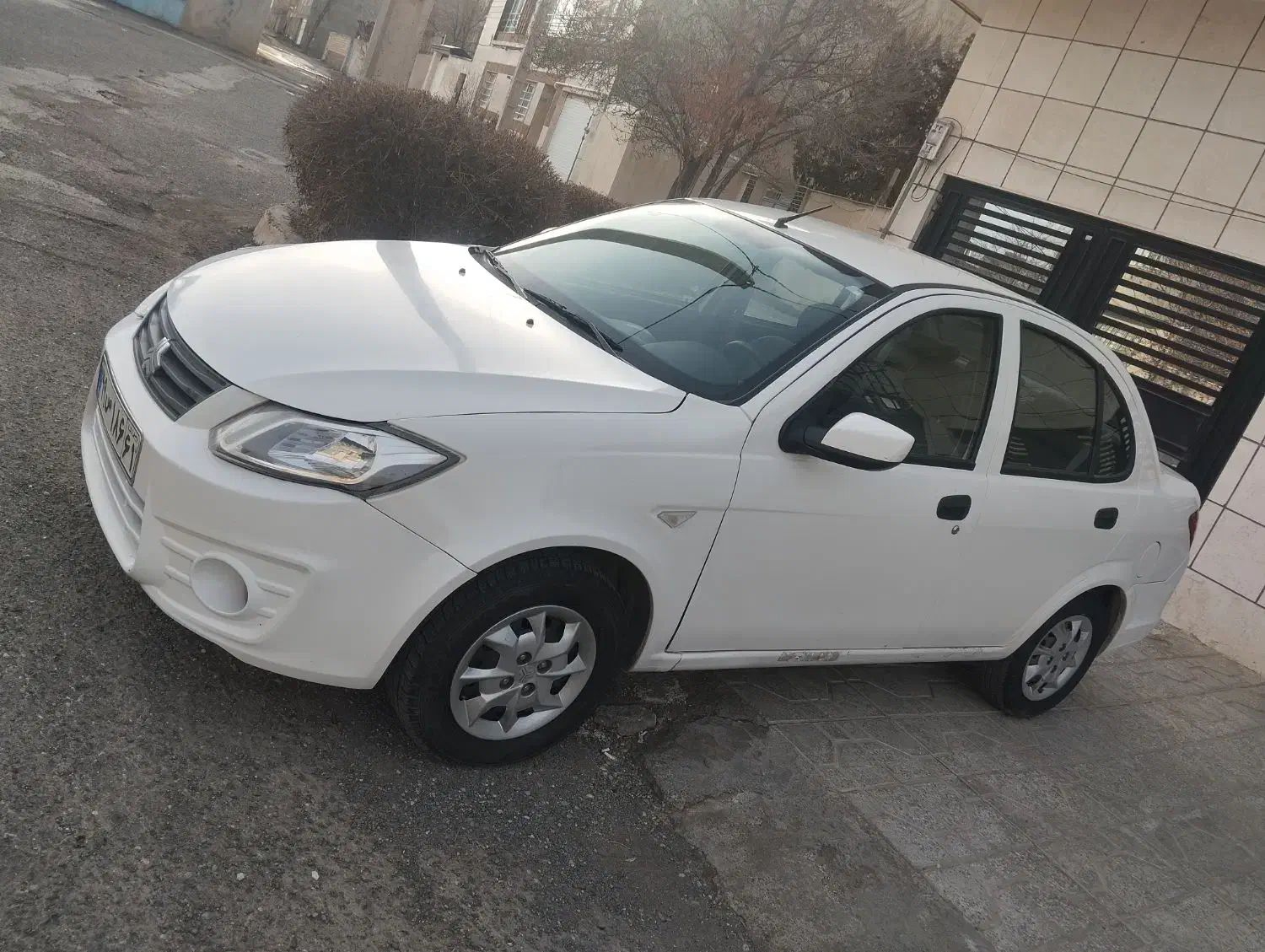 ساینا معمولی|خودرو سواری و وانت|قروه, |دیوار