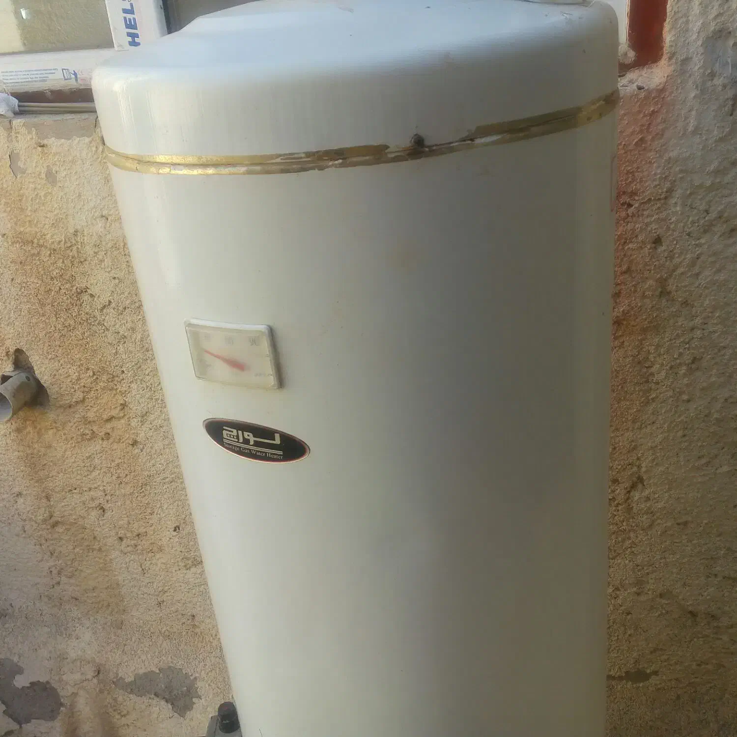 سلام ابگرمکن ایستاده سالم بشرط کار|آبگرمکن، پکیج، شوفاژ|سریش آباد, |دیوار