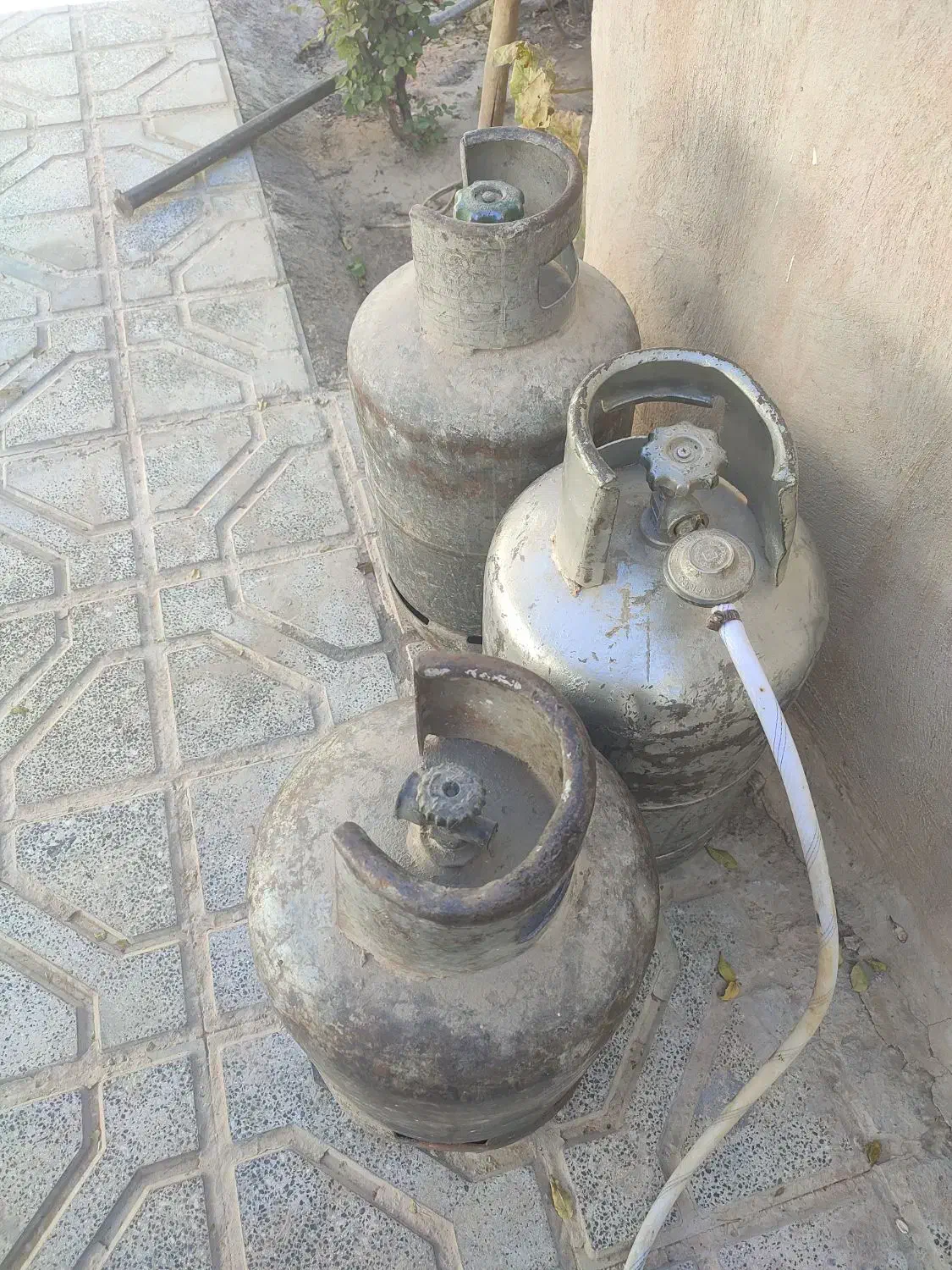 سلام تعداد سه عدد کپسول گاز بوتان به فروش می رسد|اجاق گاز و لوازم برقی پختوپز|سلامی, |دیوار