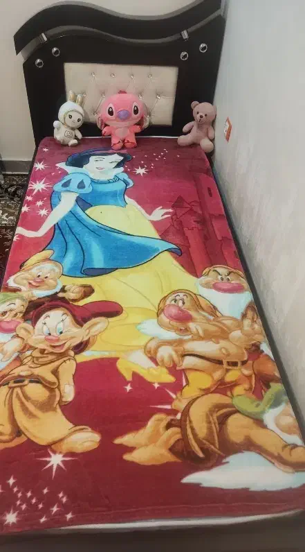 تخت|تخت و سرویس خواب|بروجرد, |دیوار