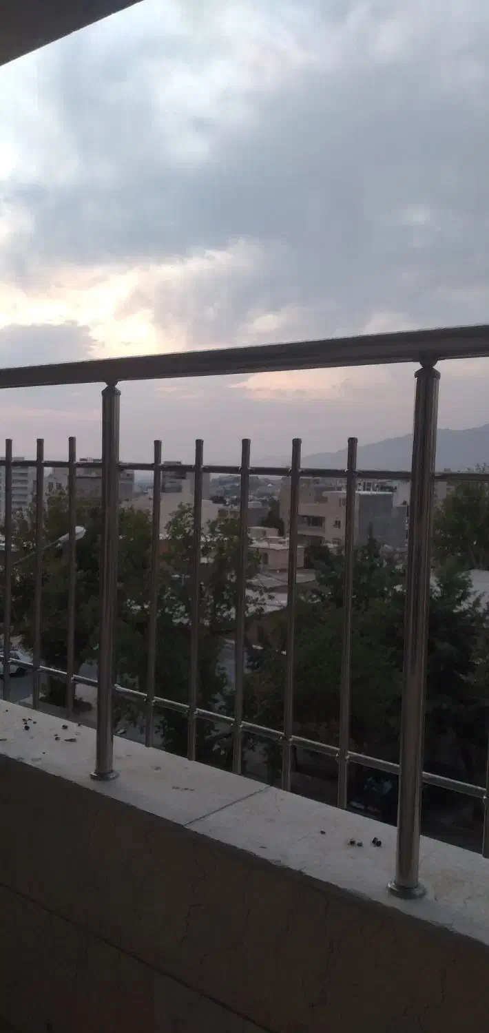 فروشواحد۱۲۰متریمیدانالاقافرمانداری|فروش آپارتمان|نهاوند, |دیوار