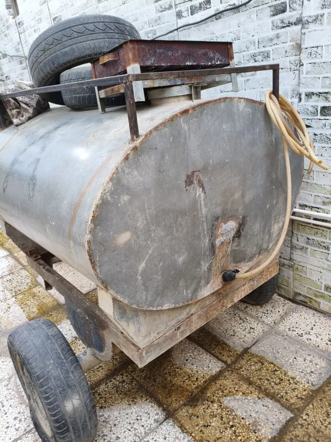 تانکر آب 1000لیتری|مصالح و تجهیزات ساختمان|رامیان, |دیوار