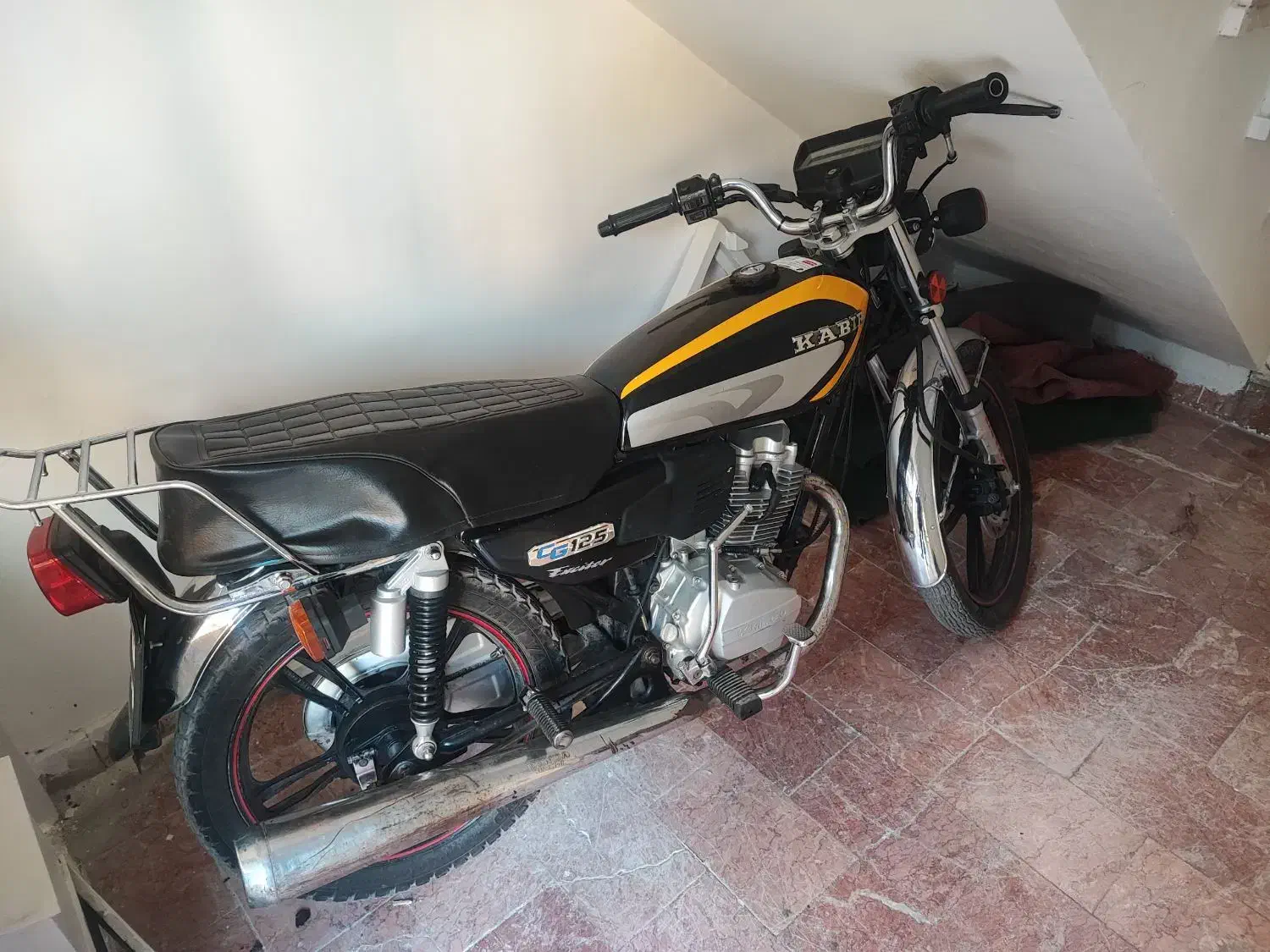 موتور کبیر ۱۴۰۲ در حد خشک|موتورسیکلت|سراوان, |دیوار
