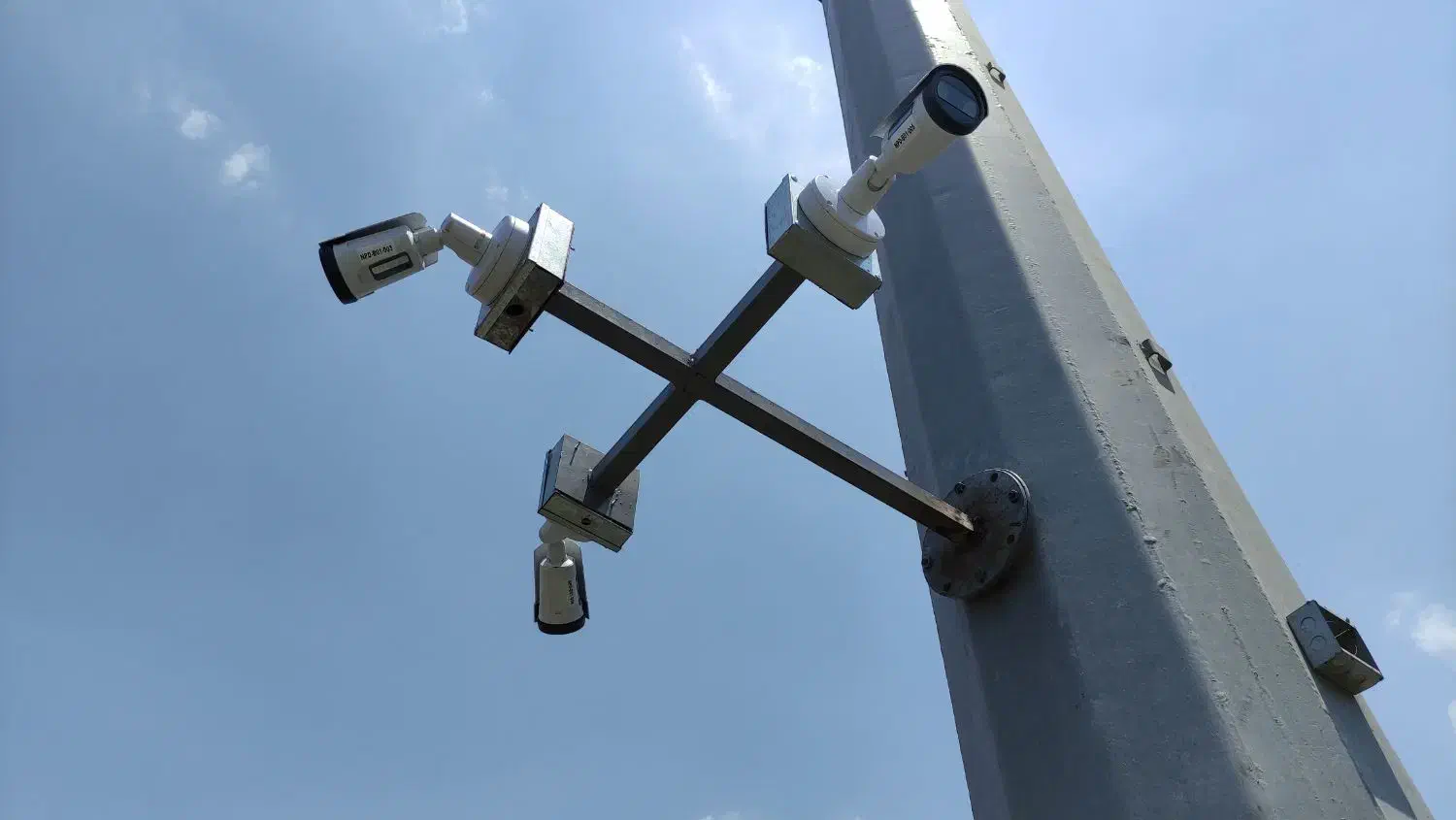 نصب و فروش دوربین مداربسته و دزدگیر اماکن|خدمات پیشه و مهارت|تهران, فلاح|دیوار