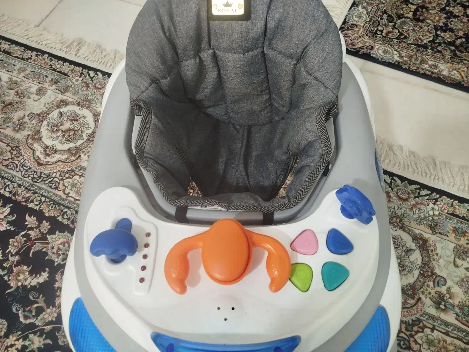 ست کالسکه|کالسکه و لوازم جانبی|قم, قلعه کامکار|دیوار