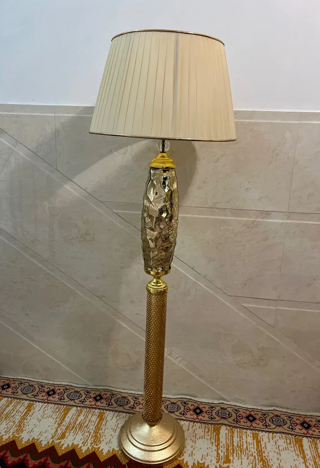 آباژور|چراغ خواب و آباژور|زنجان, |دیوار