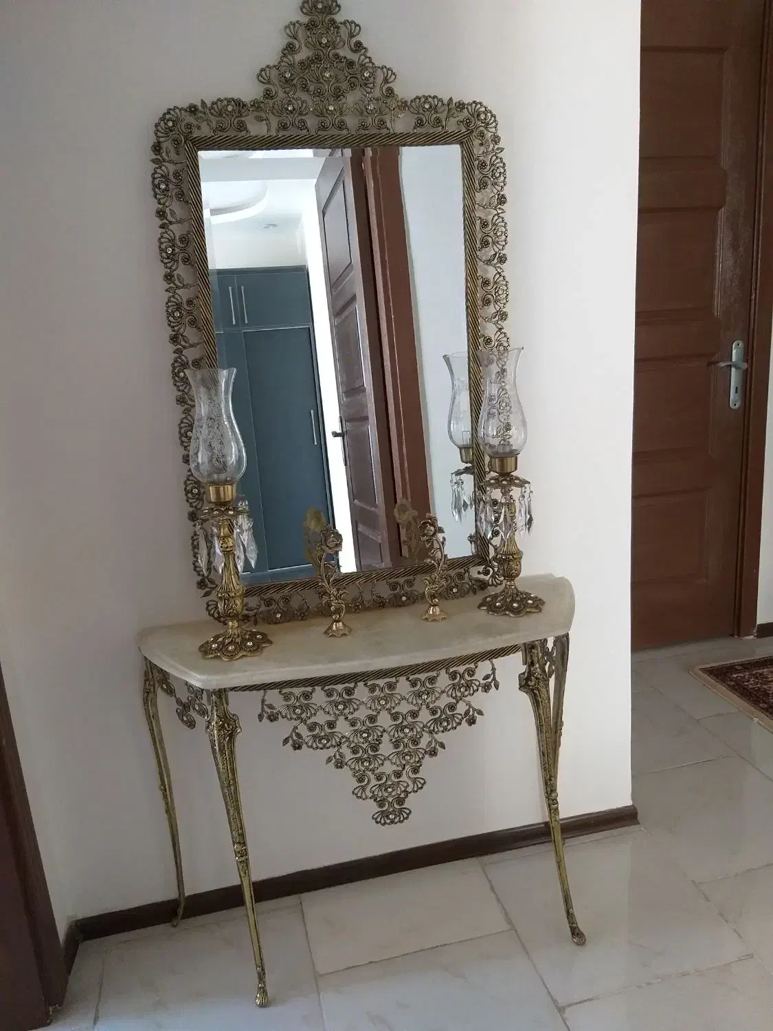 اینه شمعدان|مبلمان خانگی و میز عسلی|پردیس, فاز ۱۱|دیوار