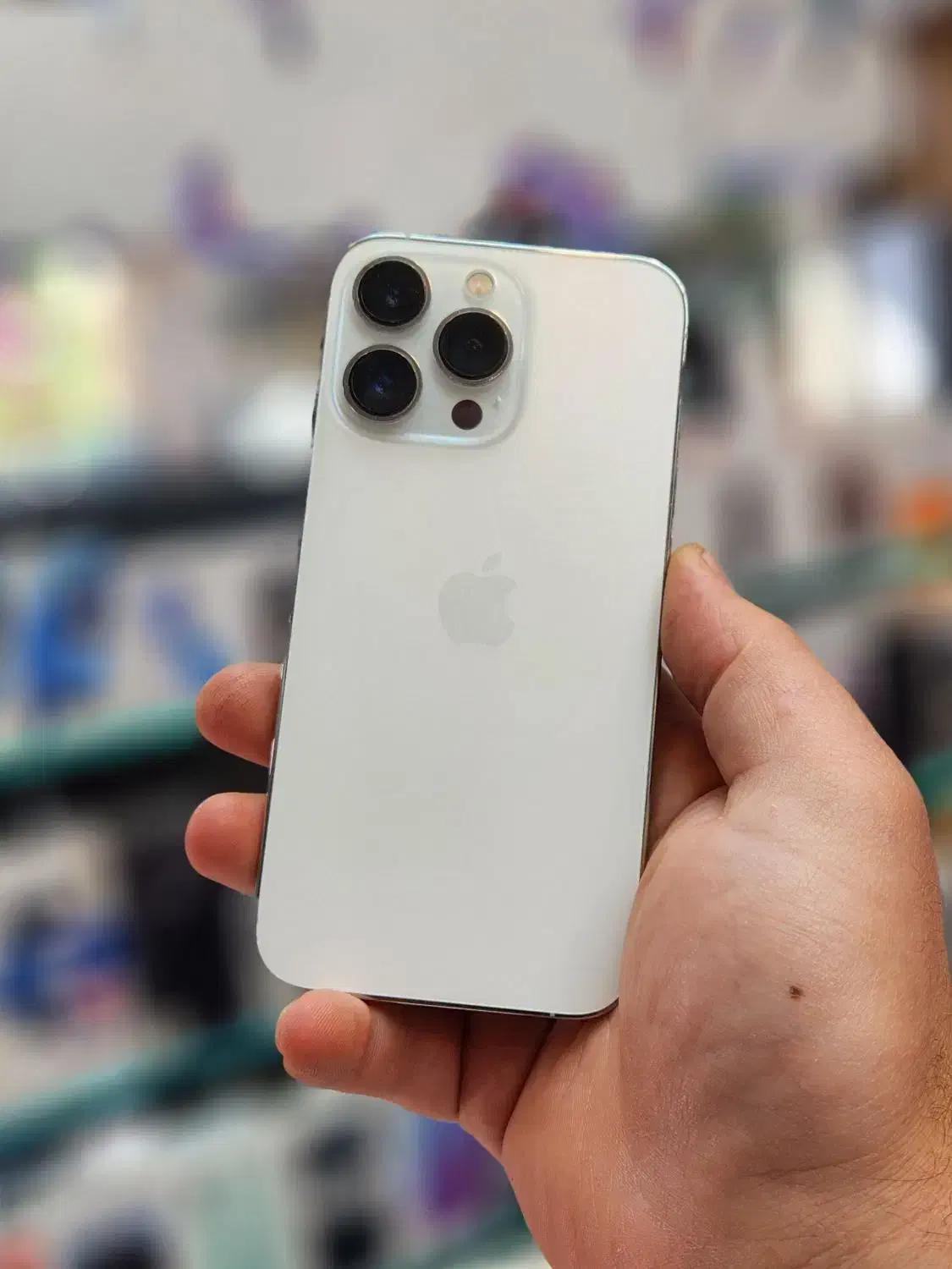 گوشی اپل Iphone 13 Pro با حافظه ۱۲۸ باتری ۱۰۰ zaa|موبایل|زنجان, |دیوار