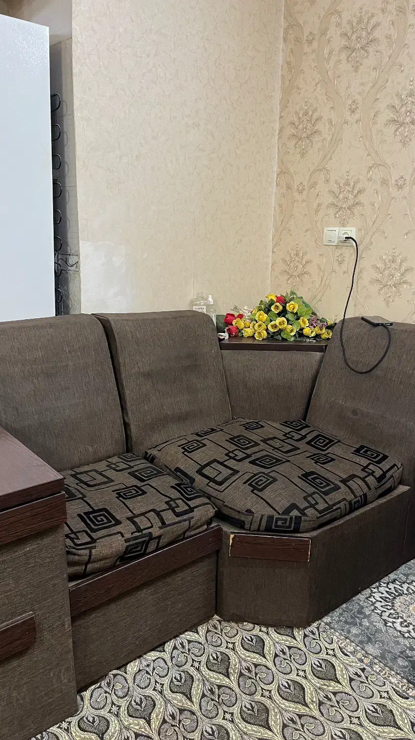 دودست مبل|مبلمان خانگی و میز عسلی|کاشان, کلنگه|دیوار