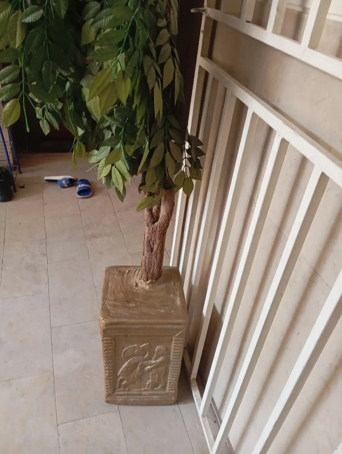 درختچه تزیینی|گل مصنوعی|فولادشهر, B7|دیوار