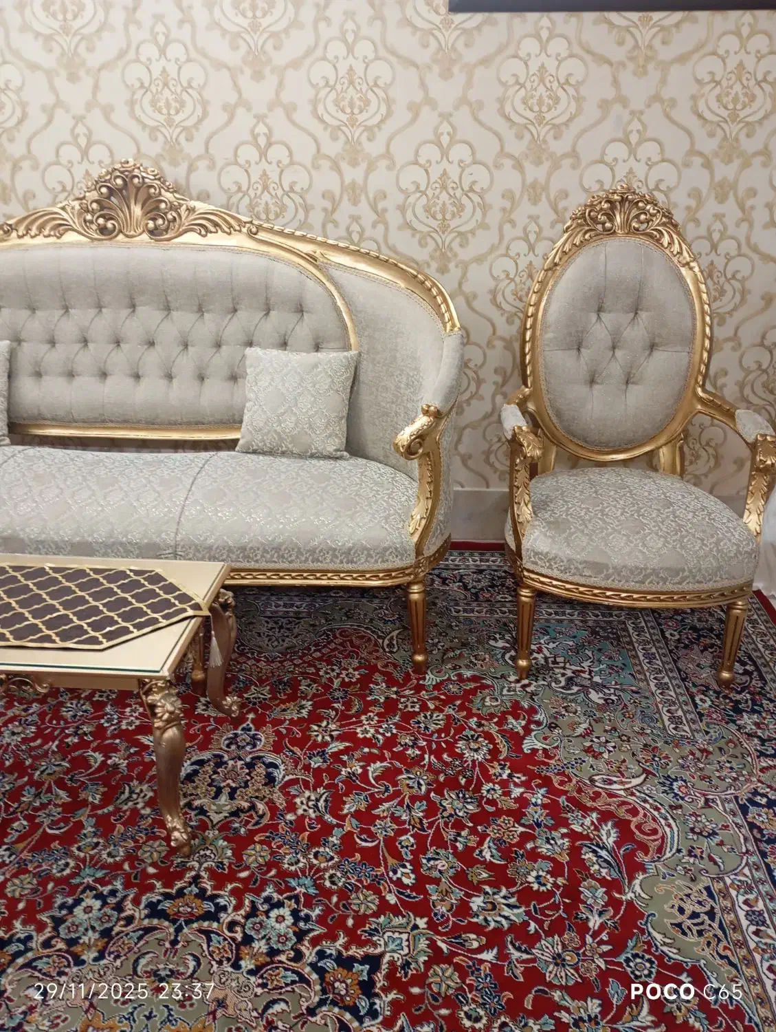 لوازم منزل|مبلمان خانگی و میز عسلی|مشهد, عامل|دیوار