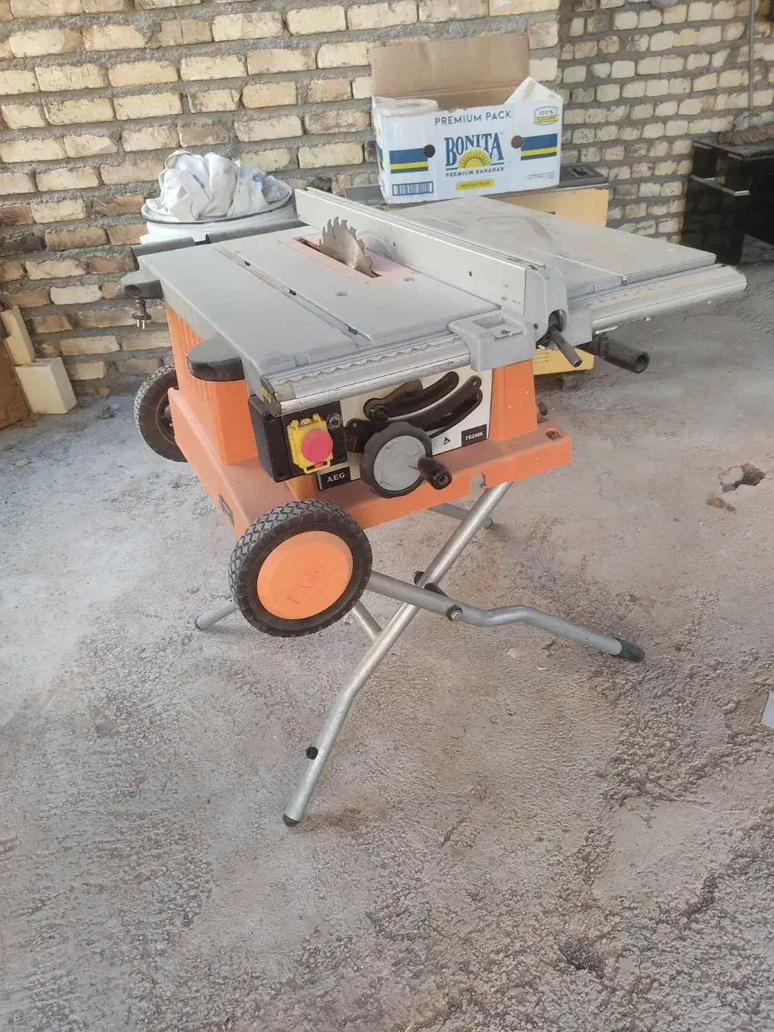 اره میزیAEG|ابزارآلات|ابریشم, |دیوار