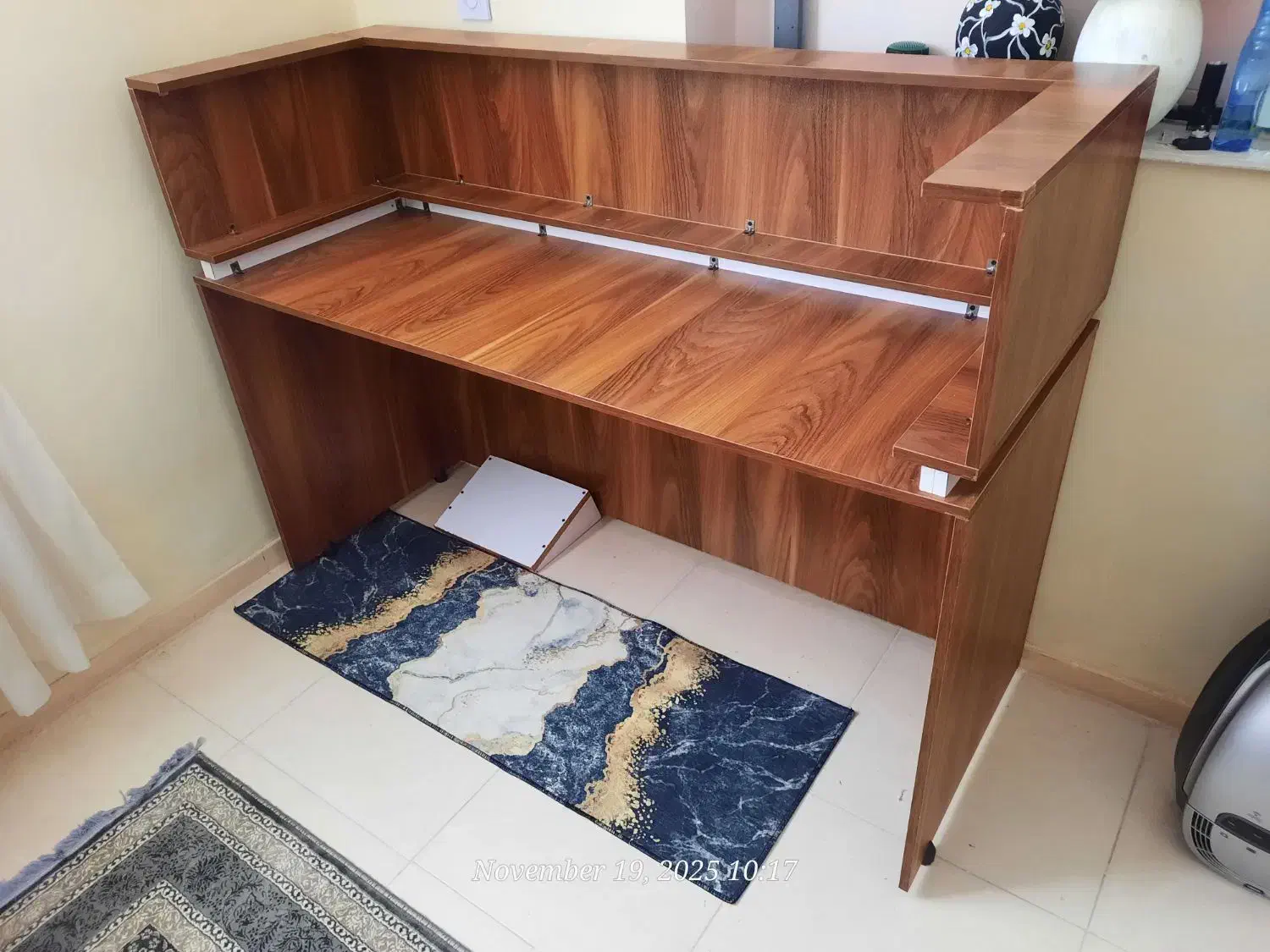 میز کانتر و صندلی|مبلمان اداری|فردیس, شهرک شهید حسینی|دیوار