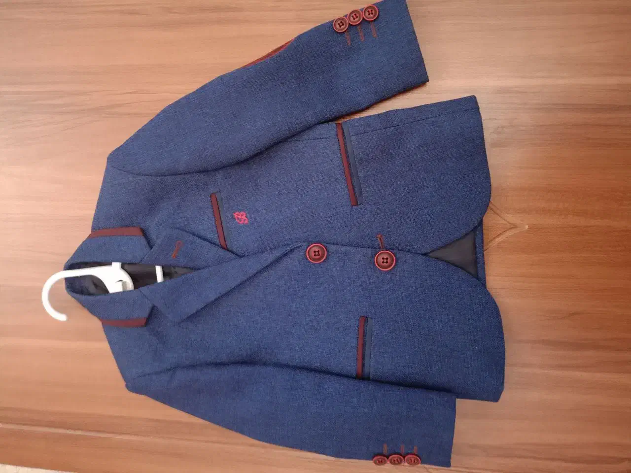 کت ترک و جلیقه بلوزو شلوارک مارک ترک وست طوسی|کفش و لباس بچه|ارومیه, |دیوار