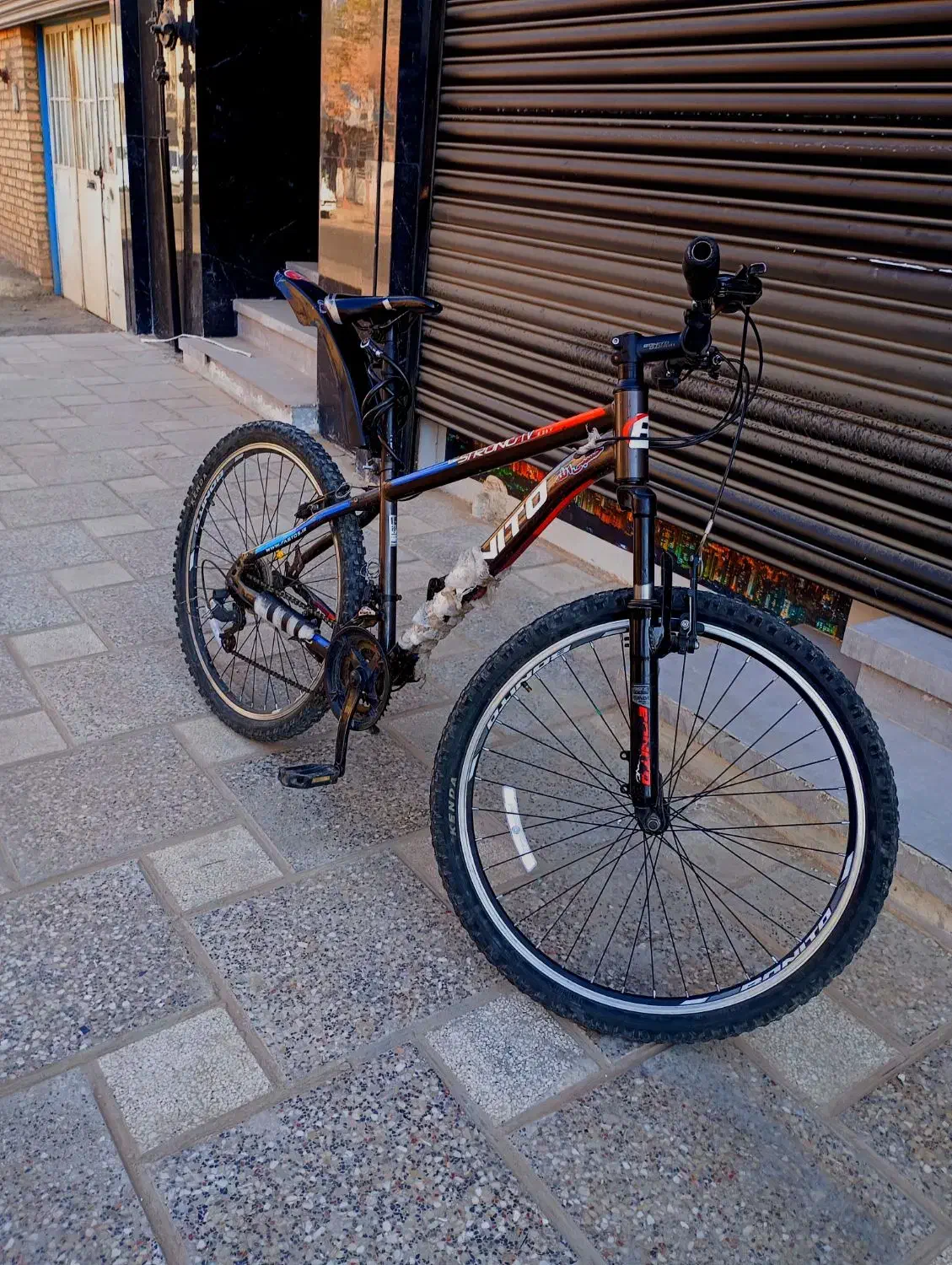 دوچرخه درحد خشک|دوچرخه، اسکیت، اسکوتر|تربت جام, نظامی|دیوار