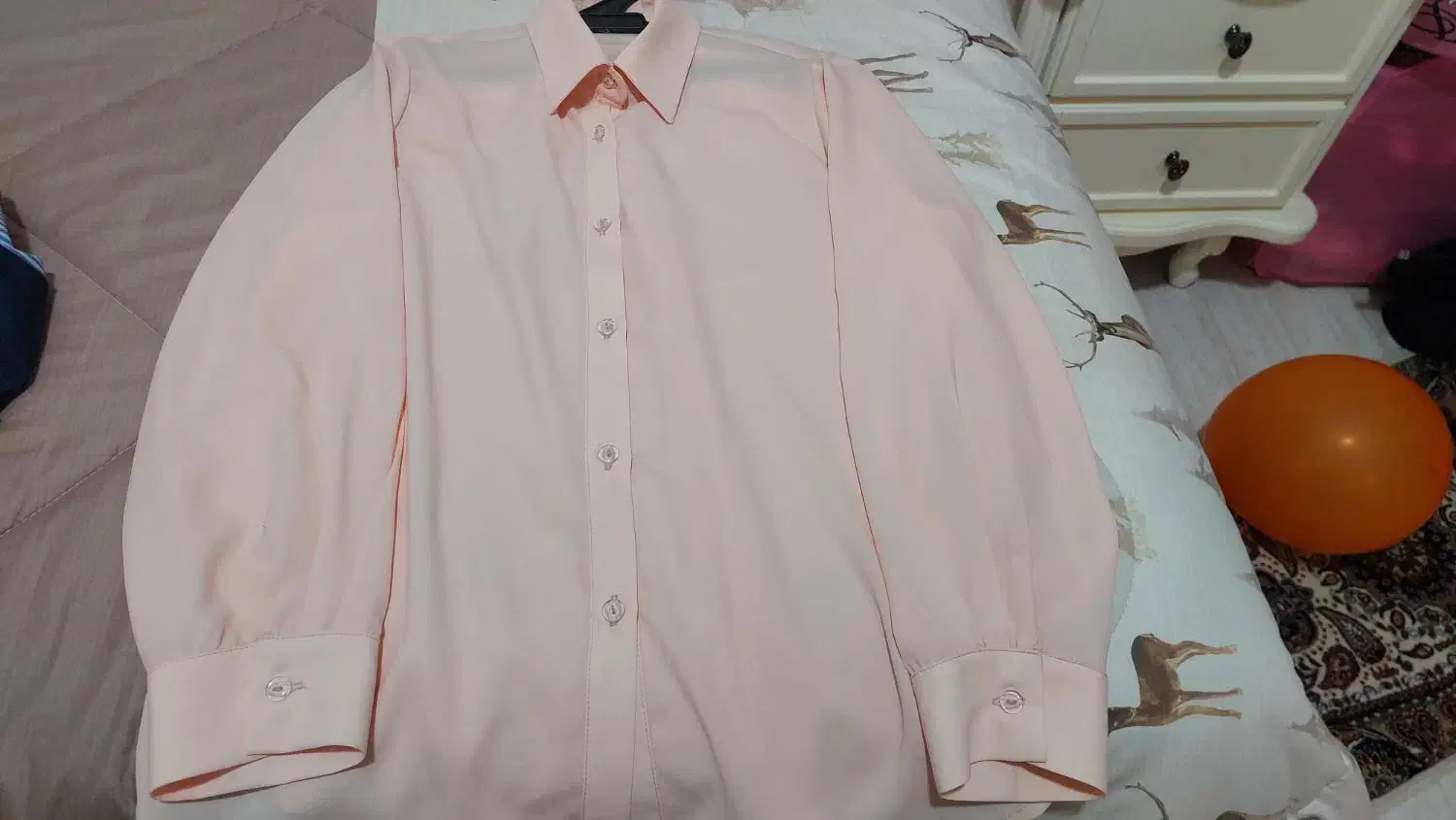 شومیز|لباس|الوند, |دیوار