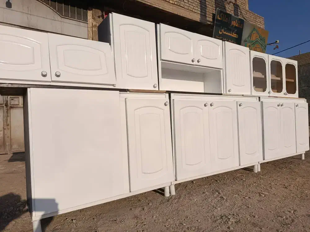 ۸متر کابینت فلزی دست دوم ورق ۷۰گالوانیز تمیز مرتب|مصالح و تجهیزات ساختمان|شیراز, ماه فیروزان|دیوار